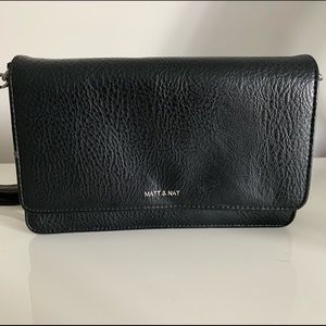 Matt & Nat Bee Crossbody Bag - Dwell Collection